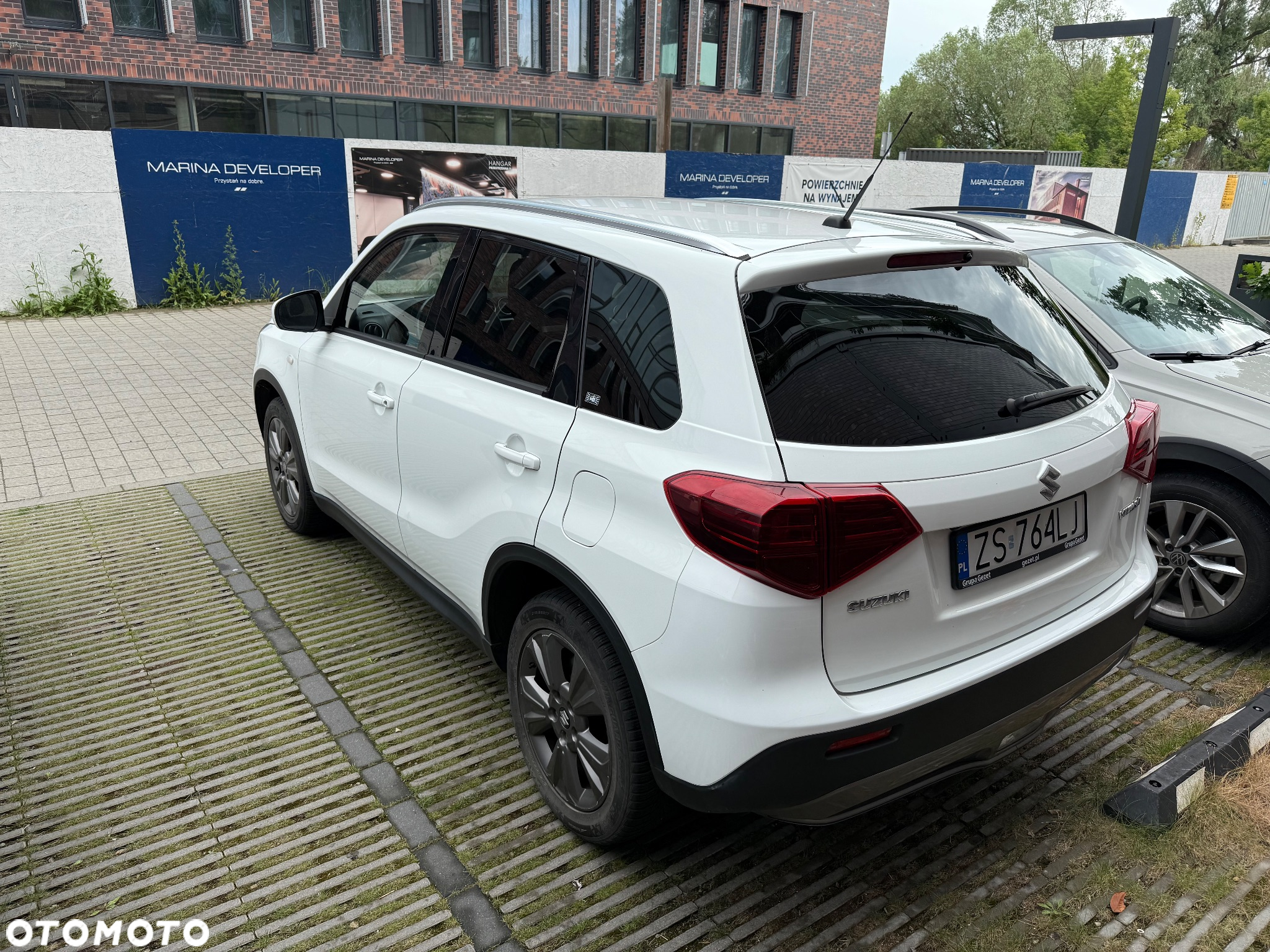 Suzuki Vitara 1.0 Boosterjet Premium 2WD - 25