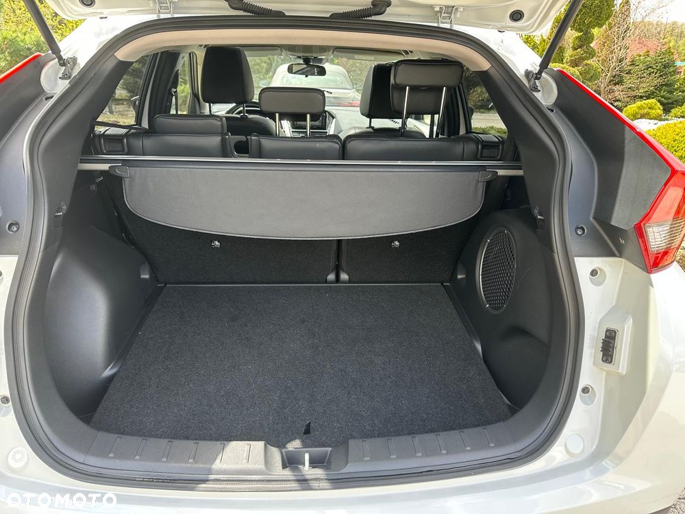 Mitsubishi Eclipse Cross 1.5 T GPF Invite Plus - 13