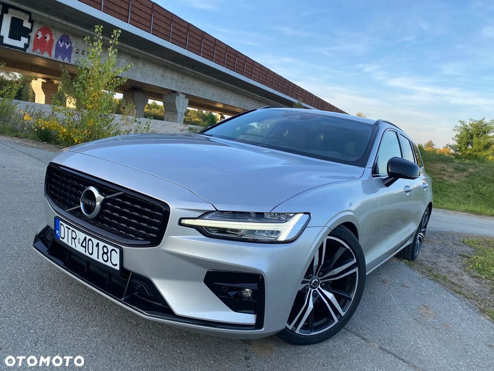 Volvo V60 B3 B R-Design - 31