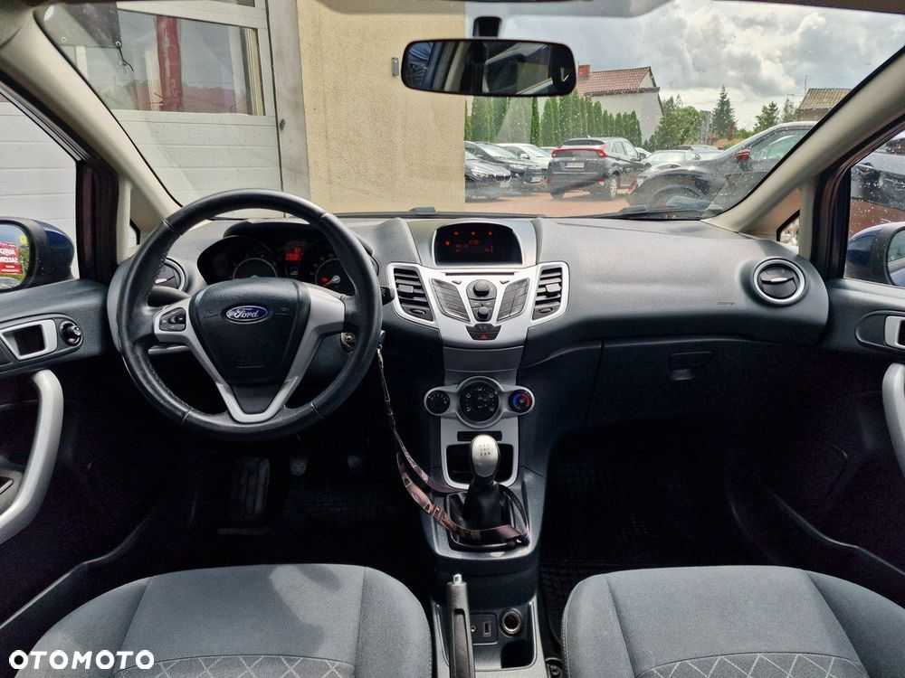 Ford Fiesta 1.25 Trend - 17