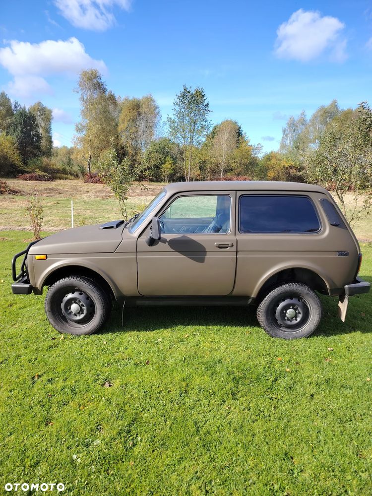Lada Niva 2004 photo 2