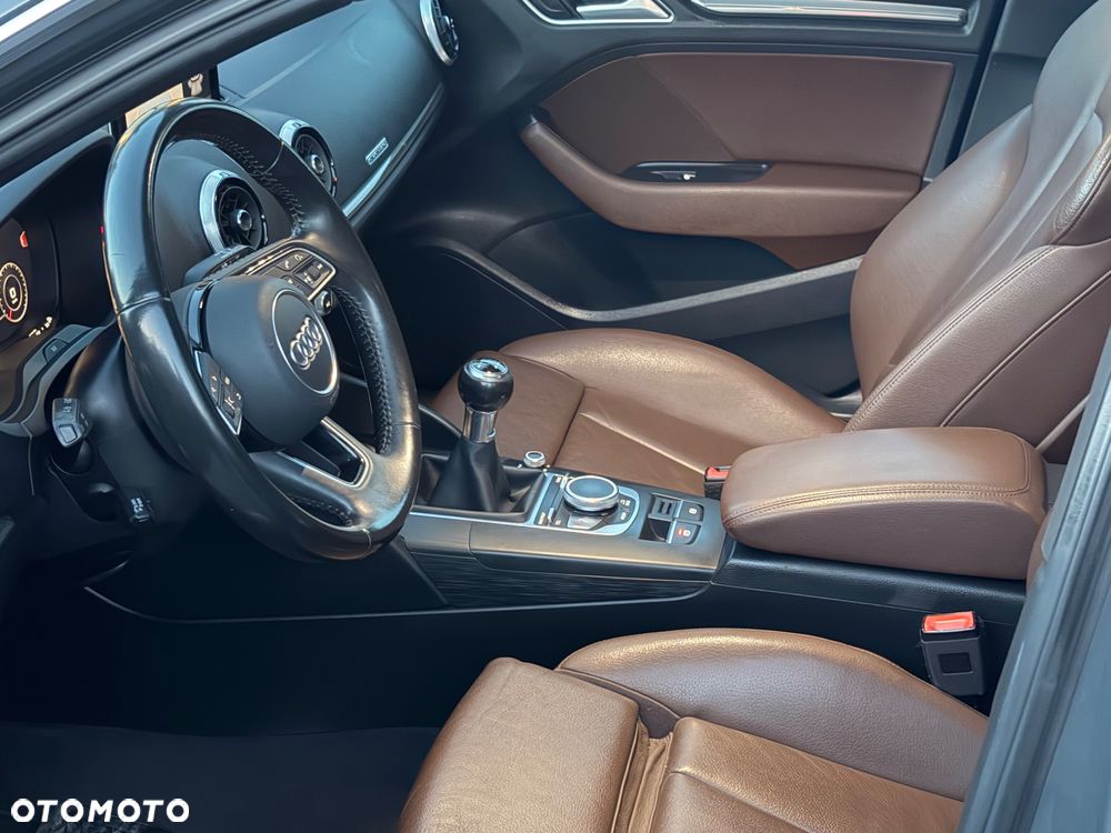 Audi A3 Sportback 2.0 TDI (clean diesel) S tronic S line Sportpaket - 11