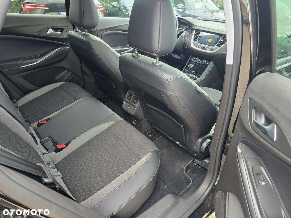 Opel Grandland X - 10