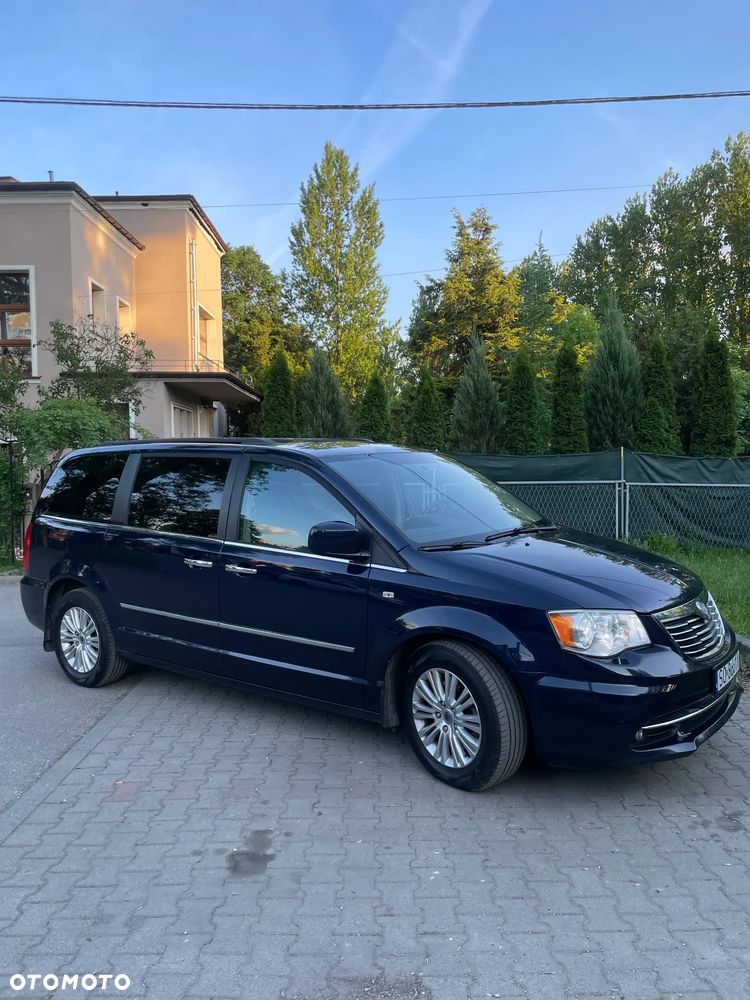 Lancia Voyager 2.8CRD Gold - 4