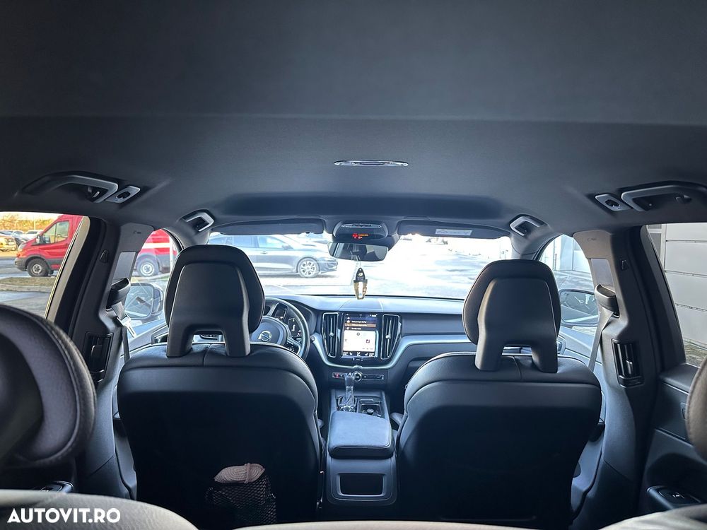 Volvo XC 60 D4 AWD Momentum - 15