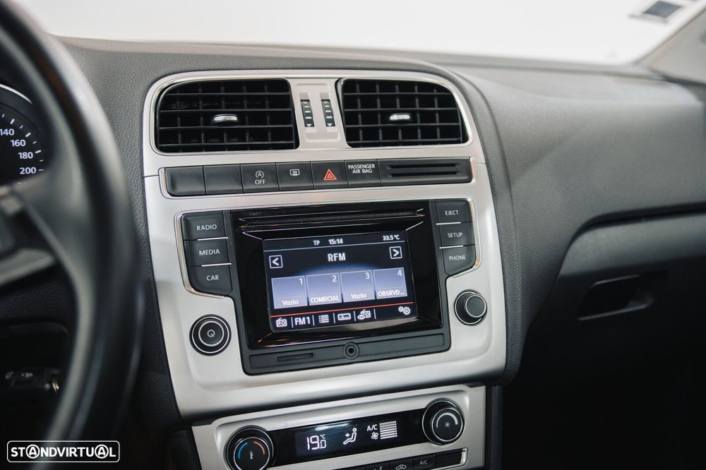 VW Polo 1.4 TDi Highline - 9
