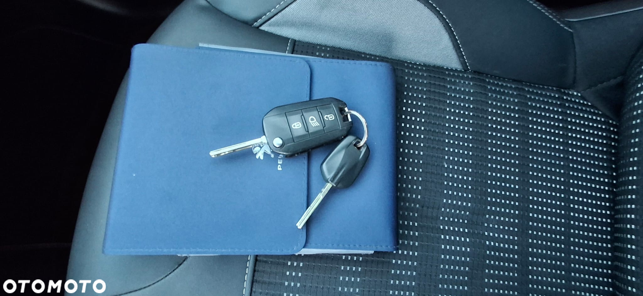 Peugeot 2008 1.6 VTi Allure - 24