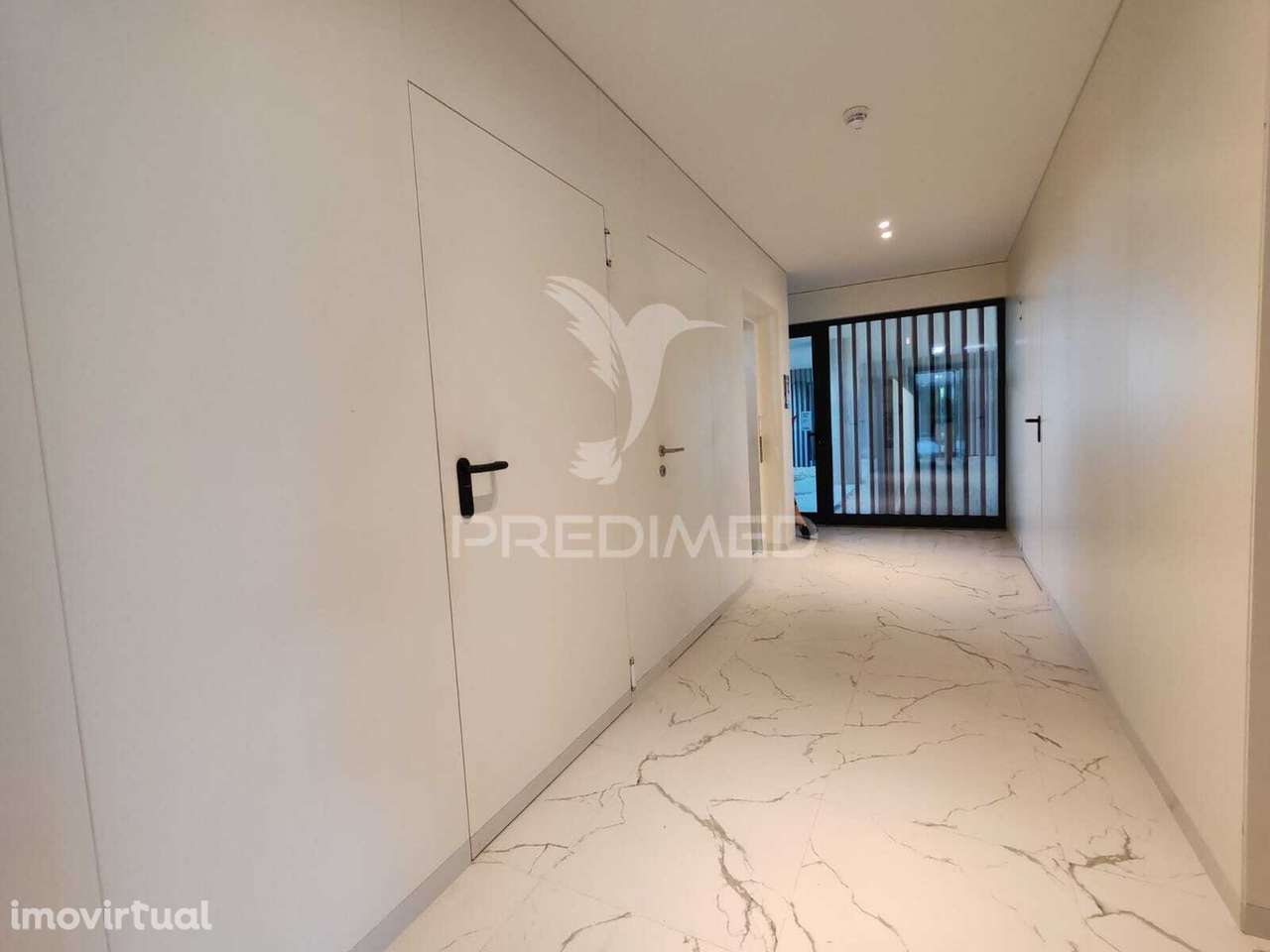 T4 Premium - Grande imagem: 2/19