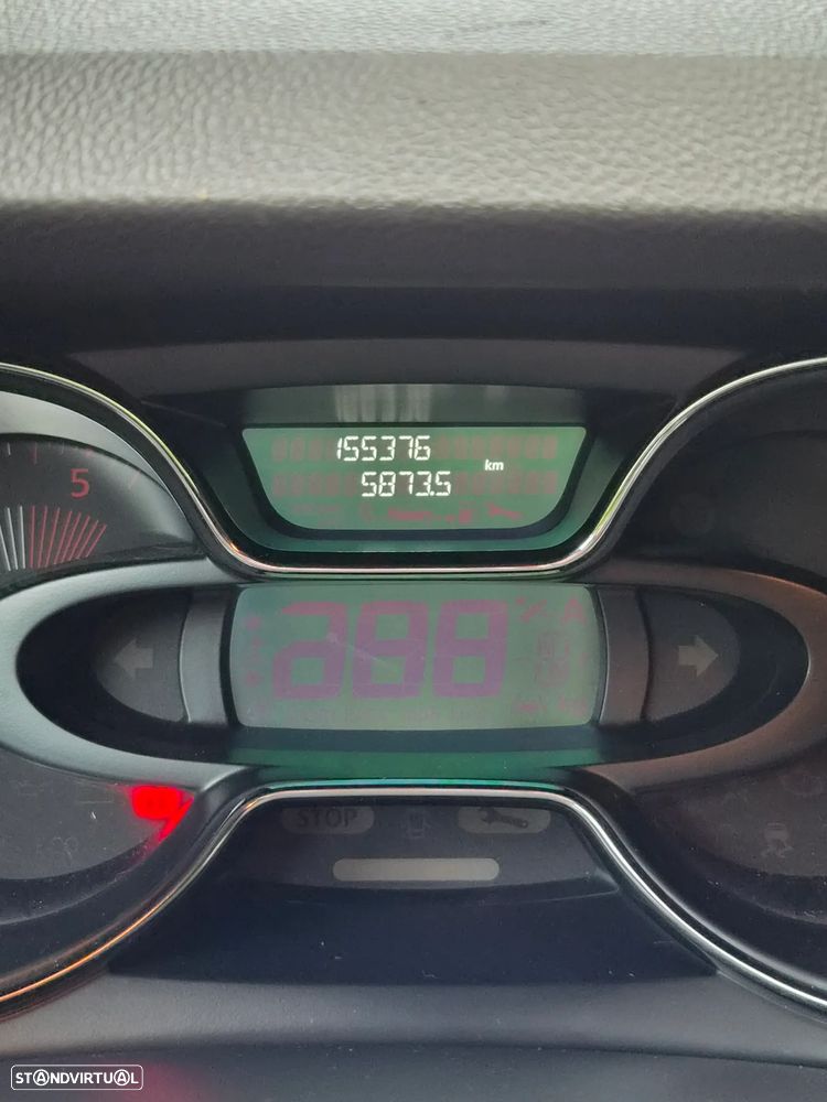 Renault Captur 1.5 dCi Exclusive - 3