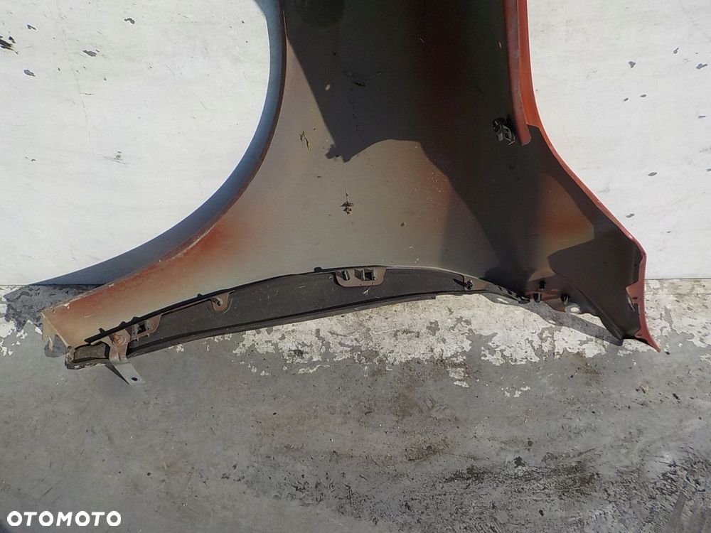 226 RENAULT MEGANE III BŁOTNIK PRAWY PRZÓD PRZEDNI - 3