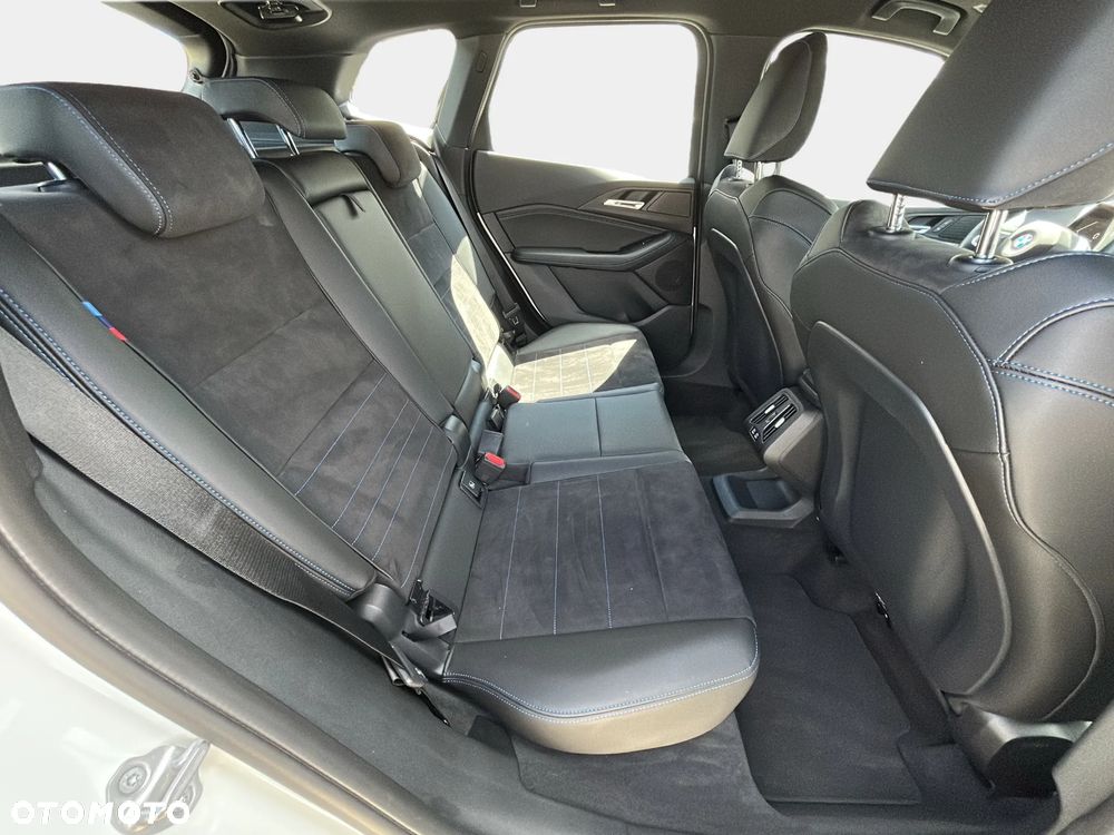 BMW Seria 2 218i - 14