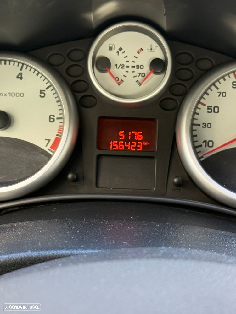Peugeot 207 1.4 16V Trendy - 1