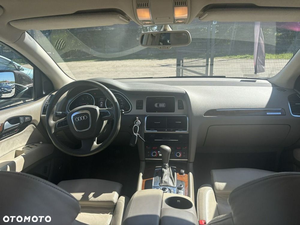 Audi Q7 - 22