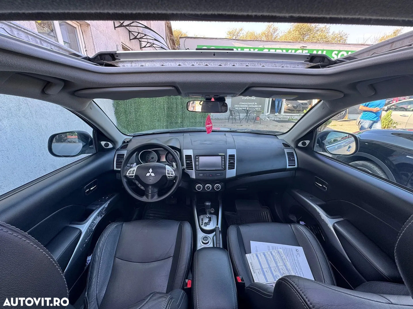 Mitsubishi Outlander 2.4 MIVEC NAVI Instyle Aut - 7