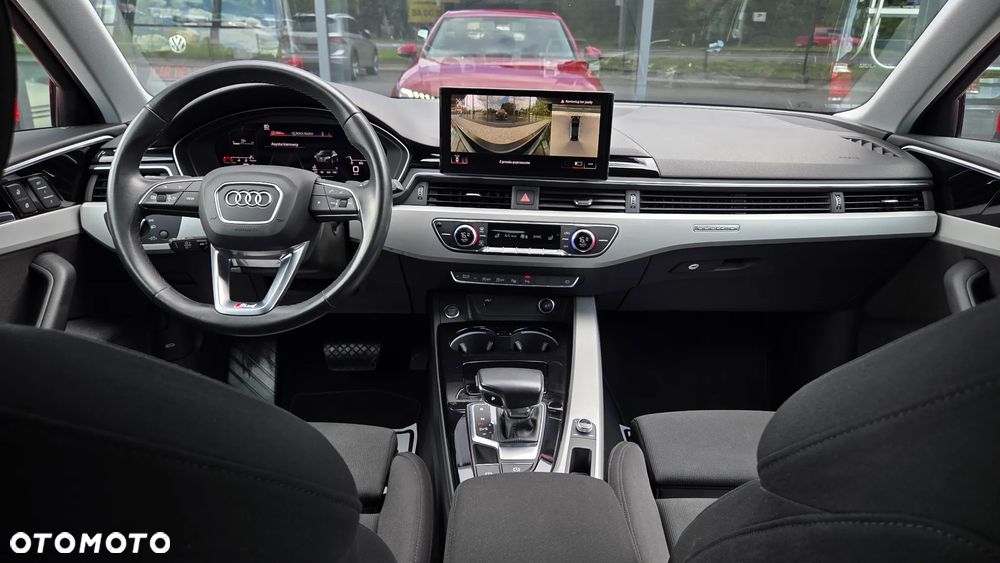 Audi A4 Limousine - 10