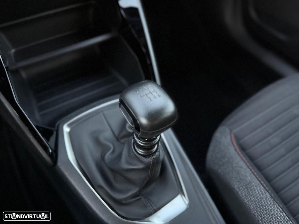 Peugeot 2008 PureTech 100 Style - 27