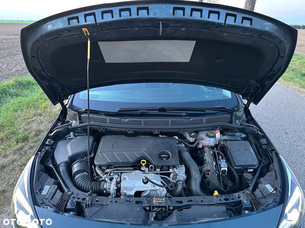 Opel Astra 1.6 CDTI Enjoy S&S - 28