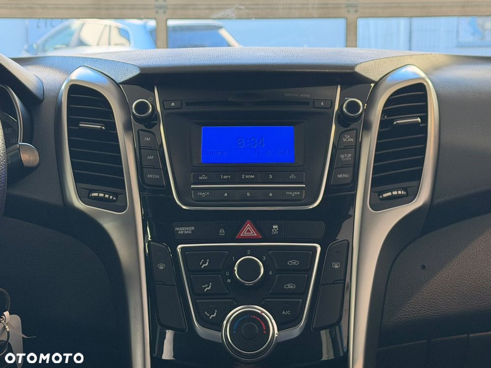 Hyundai i30 - 22