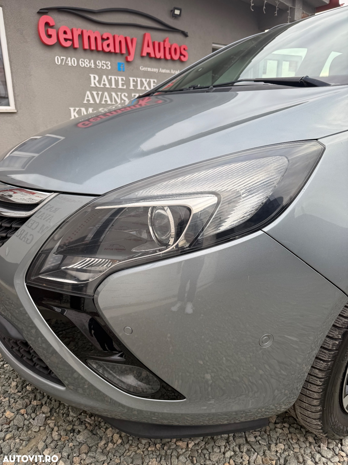 Opel Zafira - 10