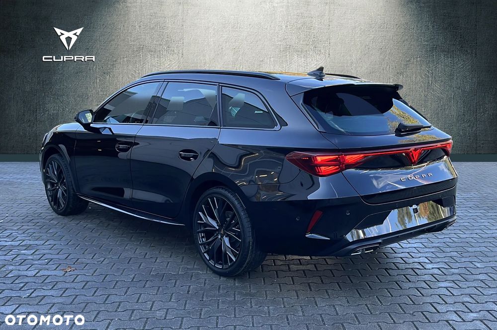 Cupra Leon Sportstourer - 3