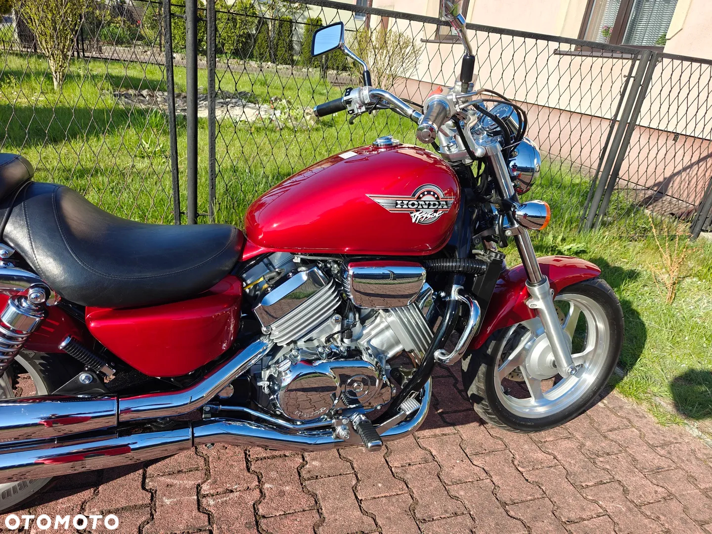 Honda VF - 4