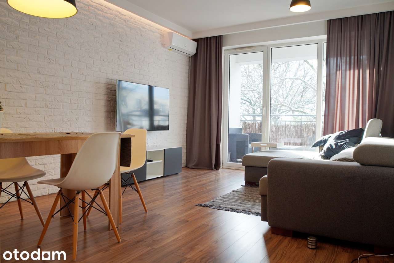 Klimatyzowany apartament z tarasem w centrum miasta ul. Kopernika 64B.