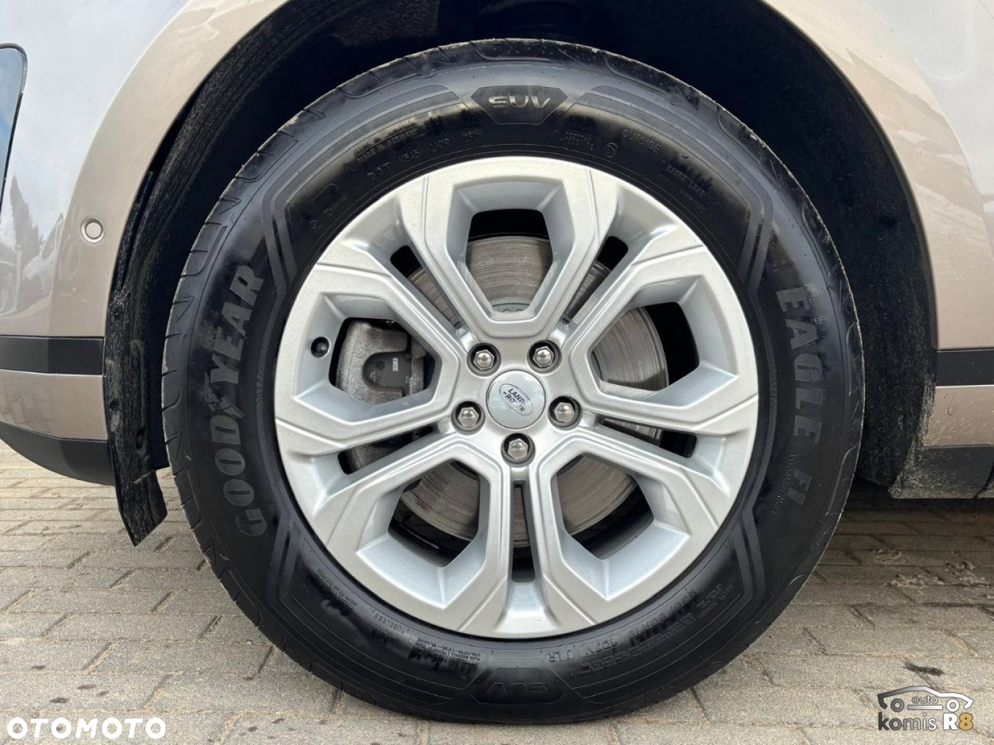 Land Rover Range Rover Evoque - 12