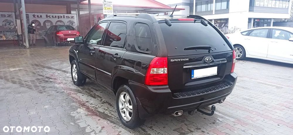 Kia Sportage 2.0 CRDI 4WD Cup - 3