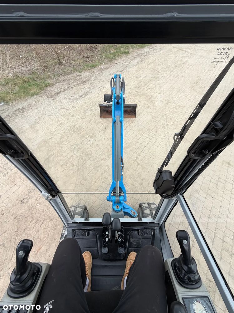 Wacker Neuson ET16 Minikoparka Koparka 2 tony. 793mtg JAK NOWA 2018 rok z Gospodarstwa Norweskiego 793 mtg. IGŁA! Rozsuwane hydraulicznie gąsienice. Dodatkowe sekcje Hydrauliczne. Silnik Yanmar 3 cyl. Aktualna DEKRA BMWT. Po serwisach! Ani deka luzów i wycieków. OKAZJA TANIO. Zadbana maszyna. 2 łyżki. Nie różni się od nówki sztuki z salonu!! Wielka Okazja. Fabryczny lakier na podzespołach! - 36