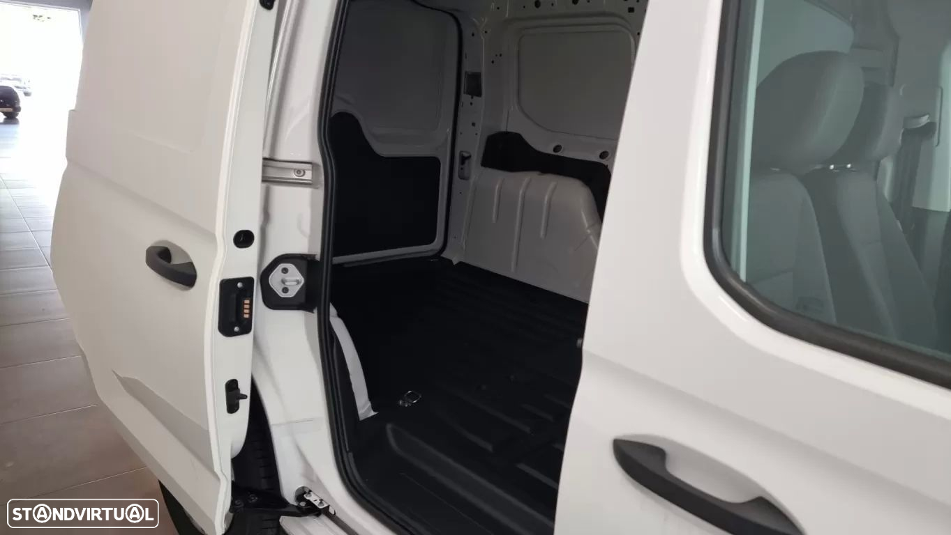VW caddy cargo m6 - 19