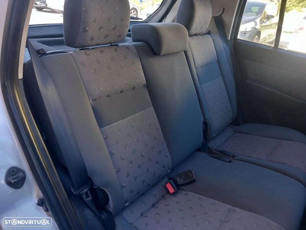 Hyundai Getz 1.1 Quick - 10