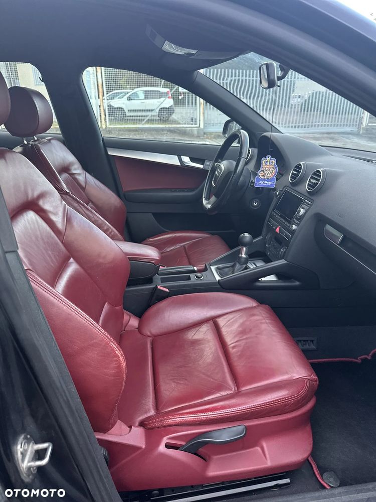 Audi A3 Sportback - 6