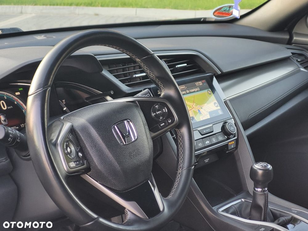 Honda Civic 1.0 i-VTEC Turbo Executive Premium - 18