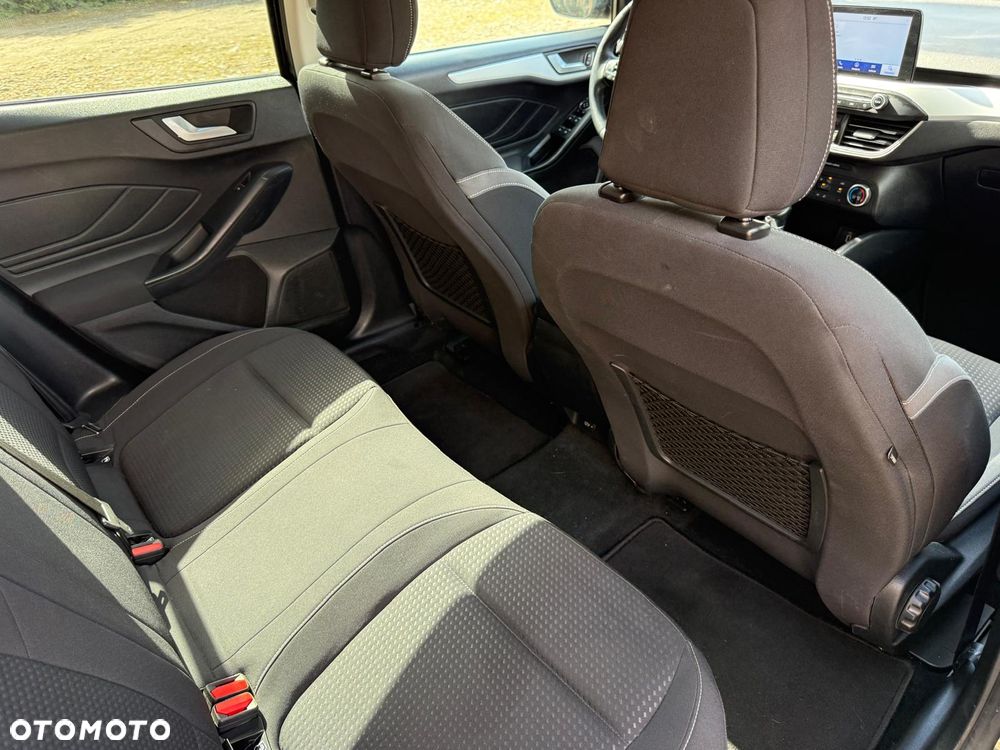 Ford Focus - 19