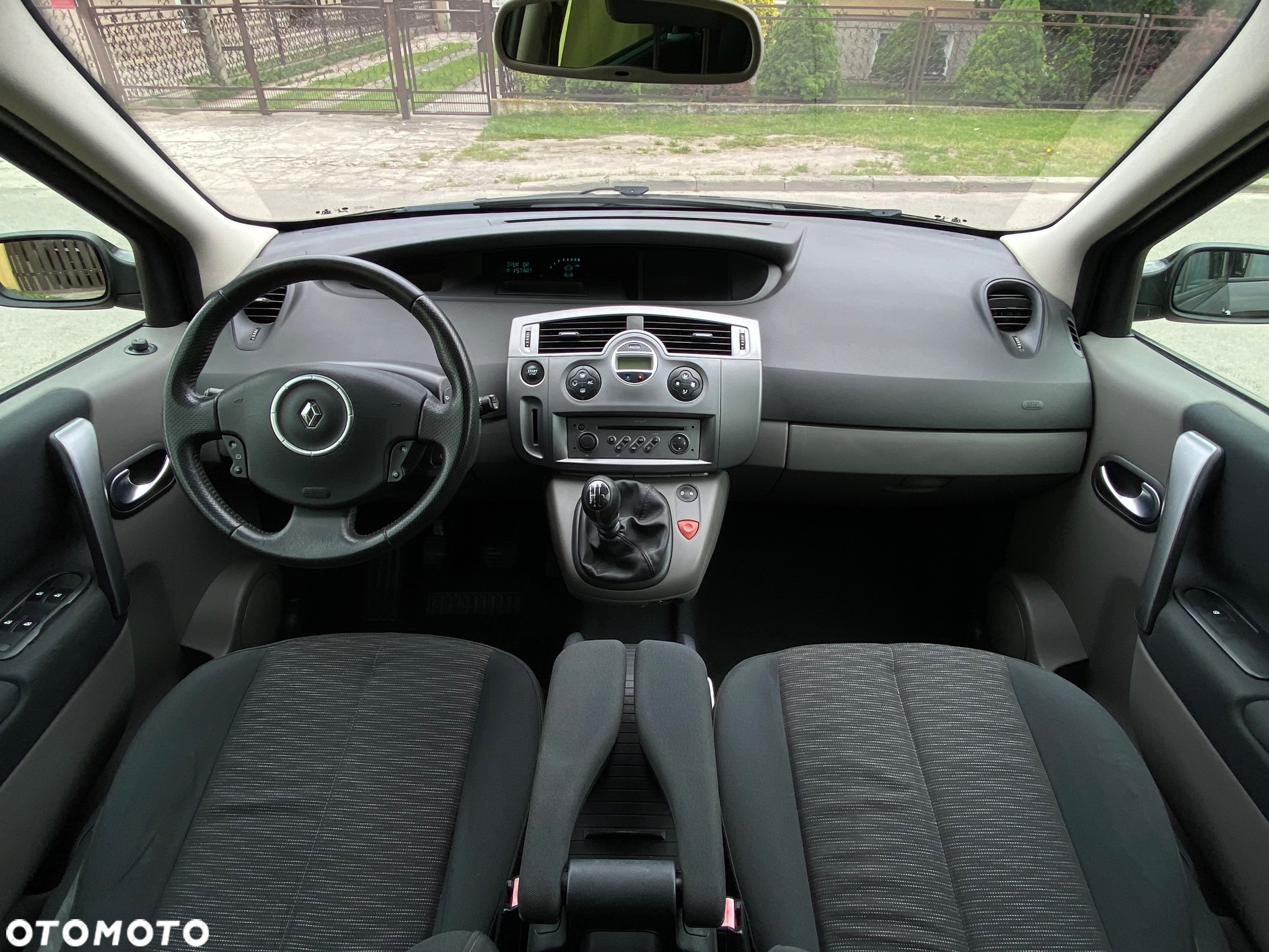 Renault Grand Scenic 2.0 16V Turbo Dynamique - 13