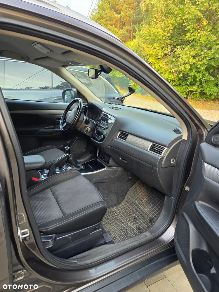 Mitsubishi Outlander 2.0 City Style 2WD - 3