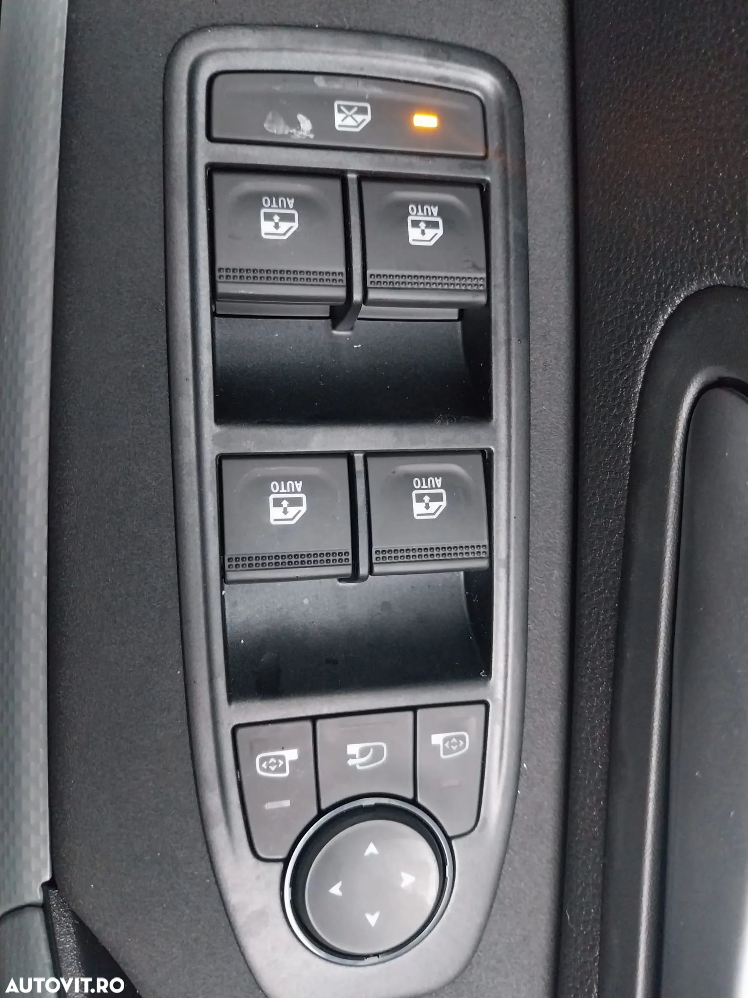 Dacia Duster TCe 130 4X4 MHEV Extreme - 8