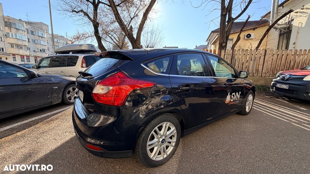 Ford Focus - 6