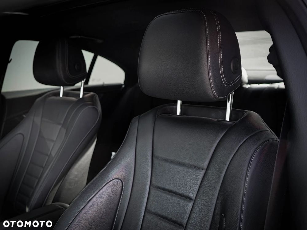 Mercedes-Benz CLS - 22
