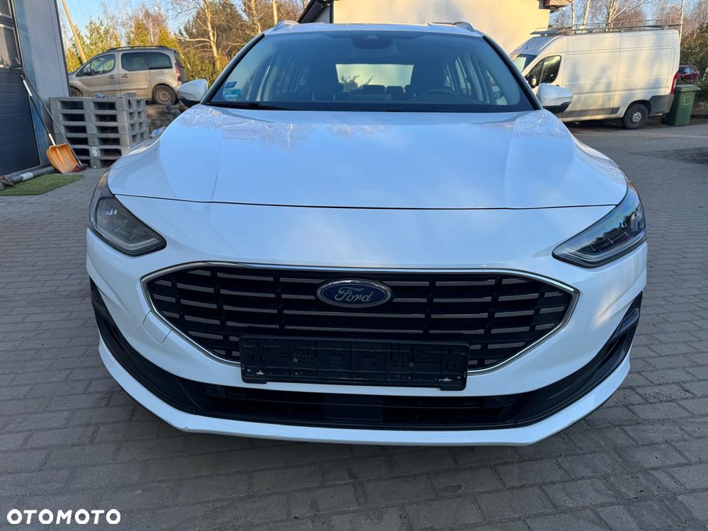 Ford Focus SW 1.5 EcoBlue S&S TITANIUM - 3