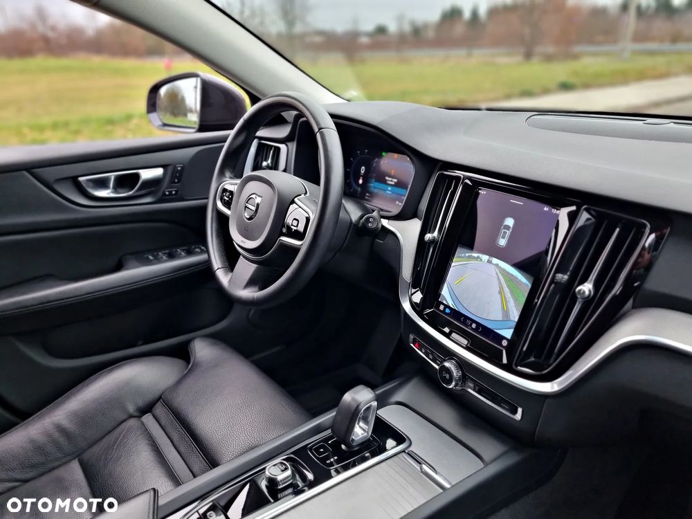 Volvo V60 Cross Country B4 D AWD Geartronic Pro - 31