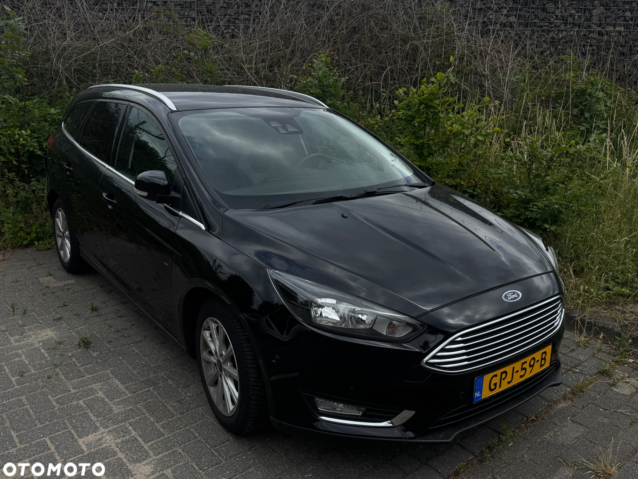 Ford Focus 1.0 EcoBoost Titanium - 11