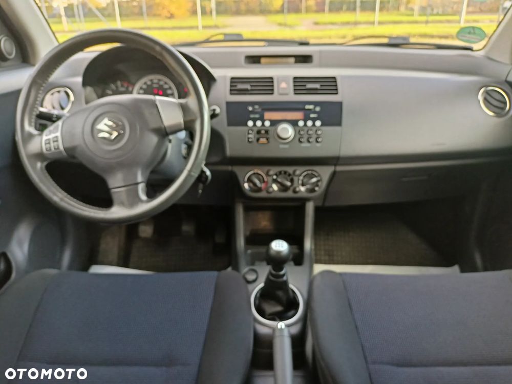 Suzuki Swift 1.3 Comfort+ - 7