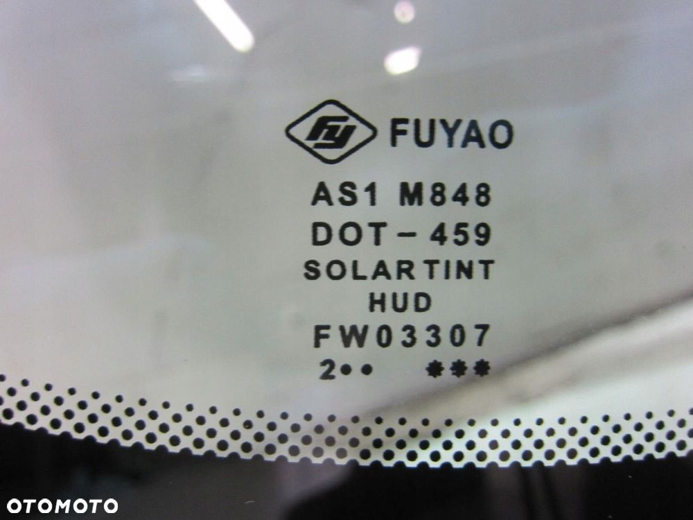 BMW X3 F25 SZYBA PRZEDNIA PRZÓD CZOŁOWA 7206186 FUYAO 51317206186 - 7
