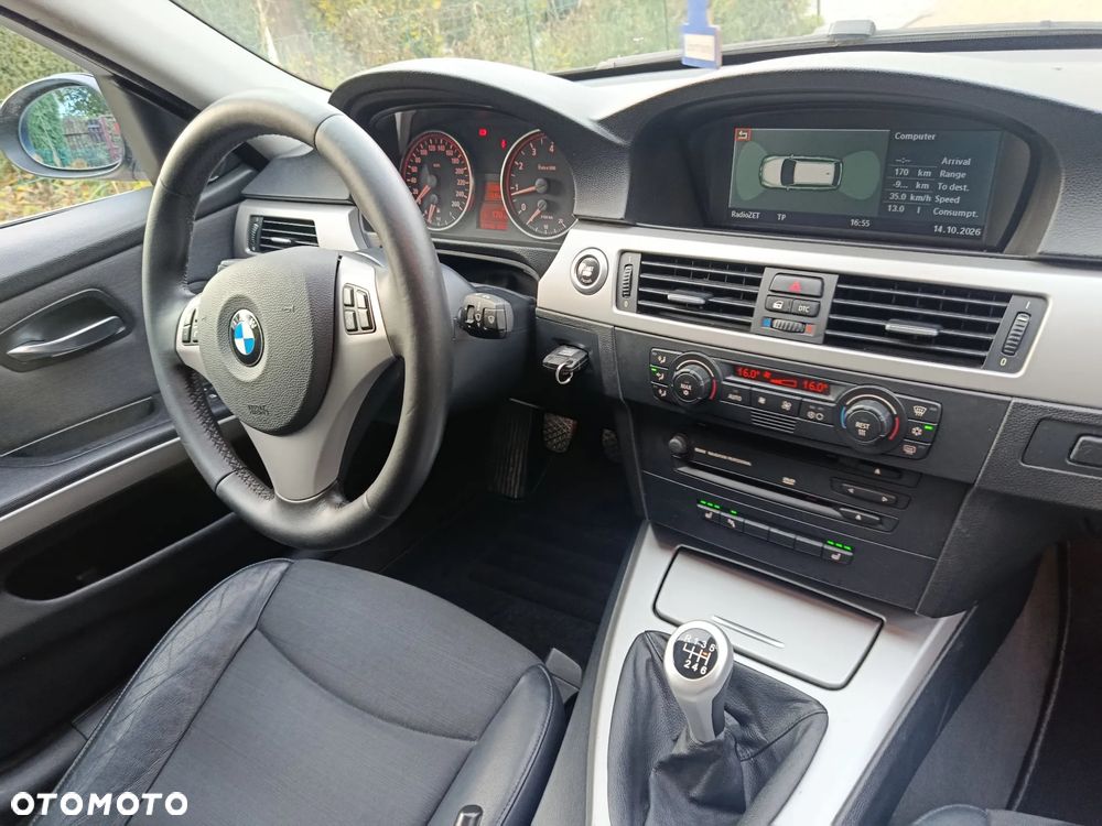 BMW Seria 3 325i - 18