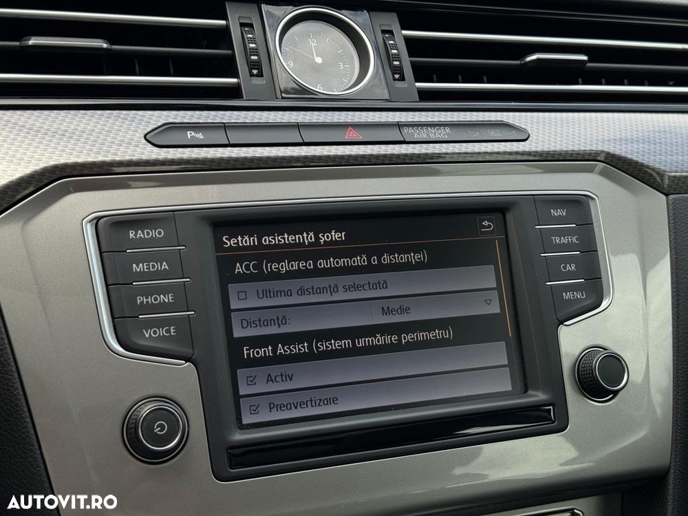 Volkswagen Passat Alltrack - 14