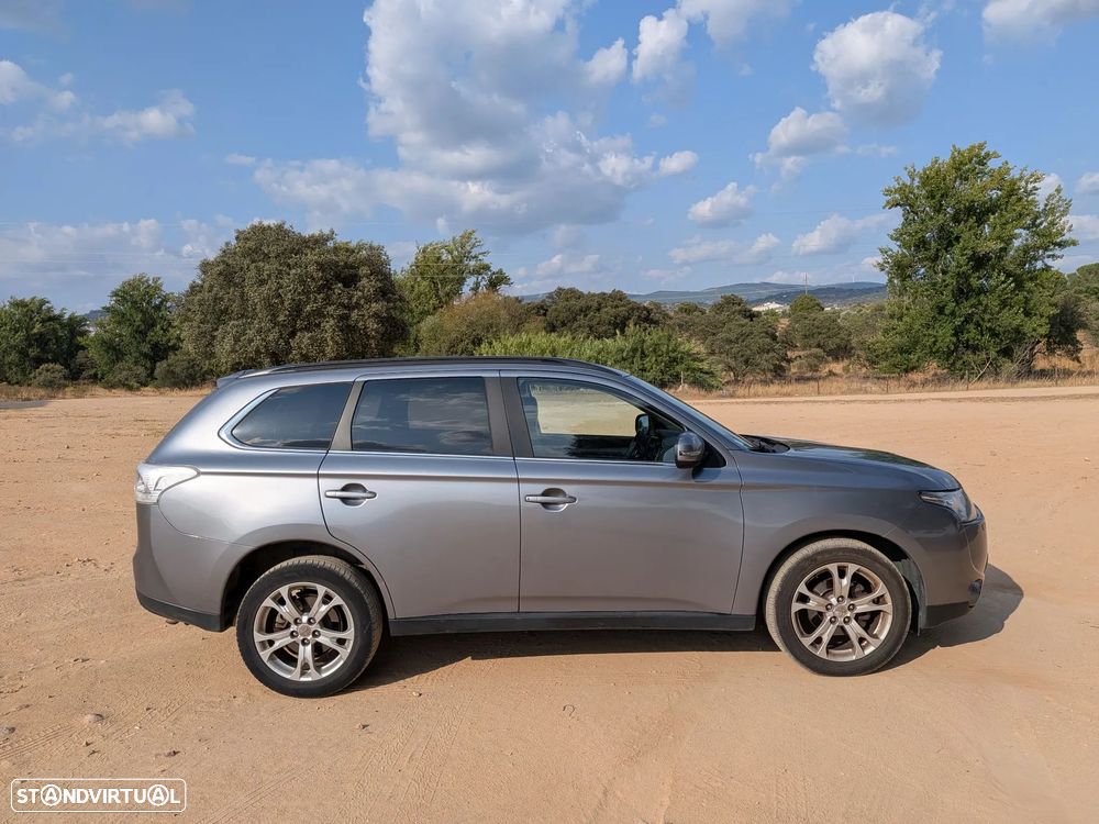 Mitsubishi Outlander 2.2 DI-D Instyle - 5