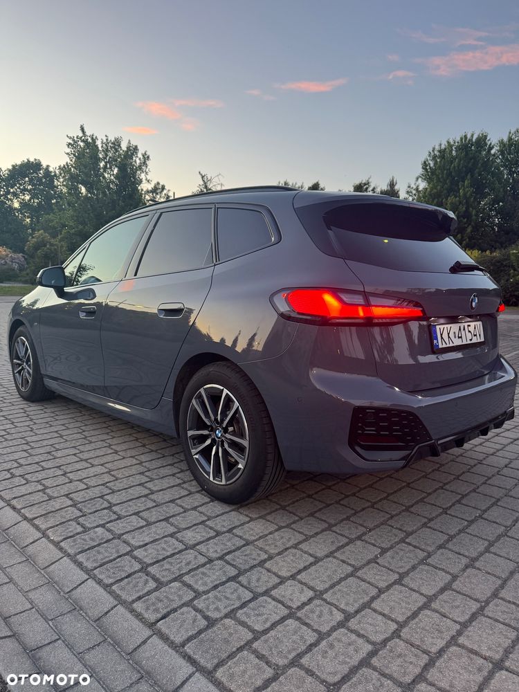 BMW Seria 2 218i - 14
