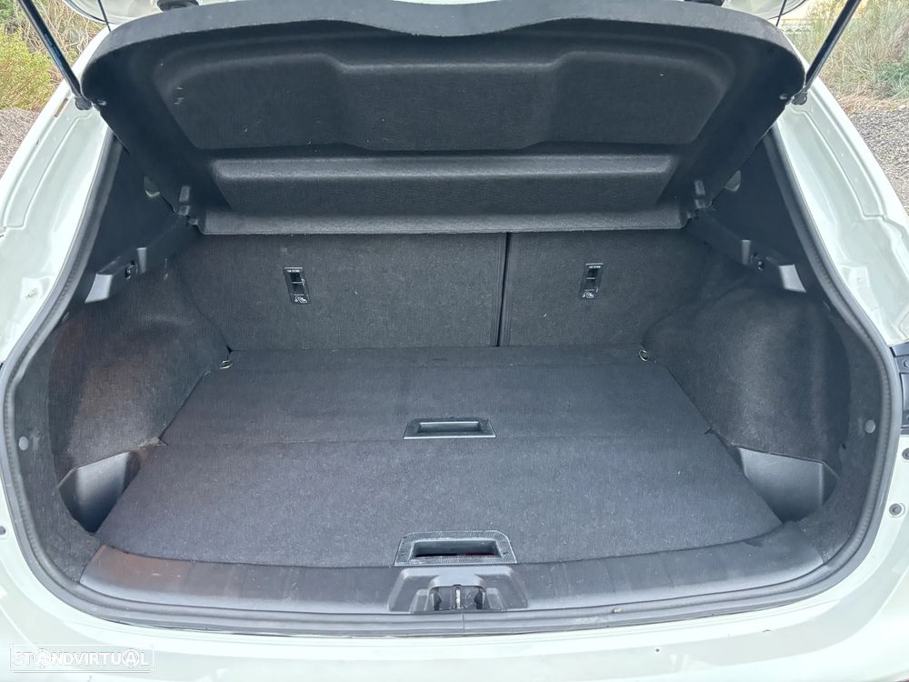 Nissan Qashqai 1.5 dCi N-Connecta Led - 9