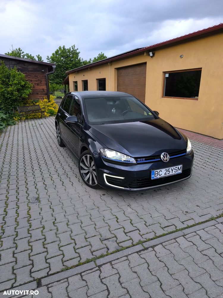 Volkswagen Golf - 13